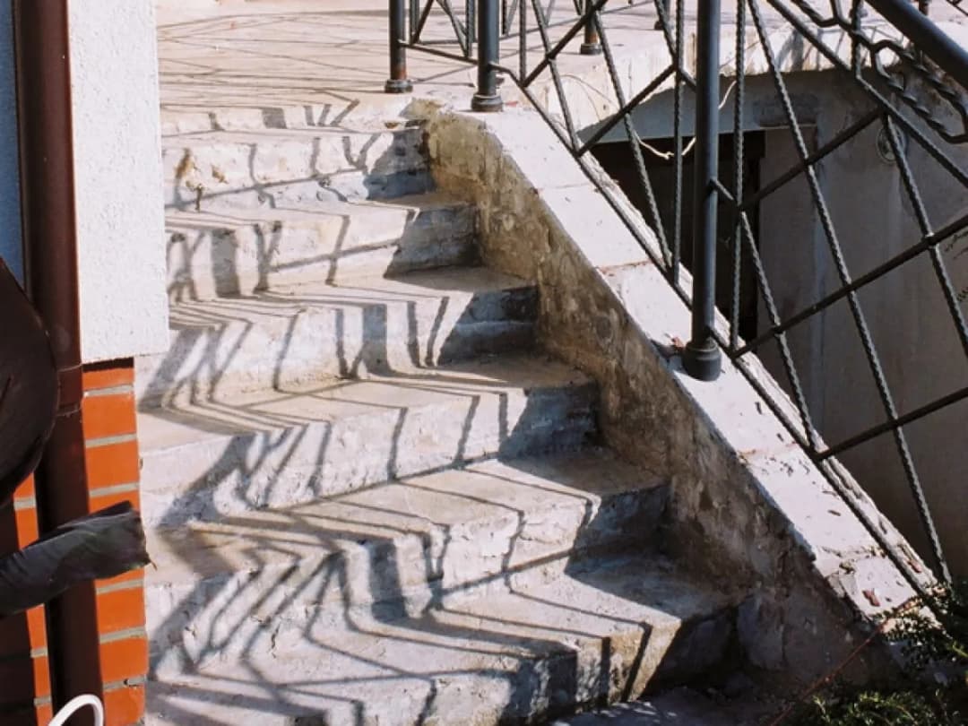 Jak wylać schody zewnętrzne - uniknij najczęstszych błędów i oszczędź czas